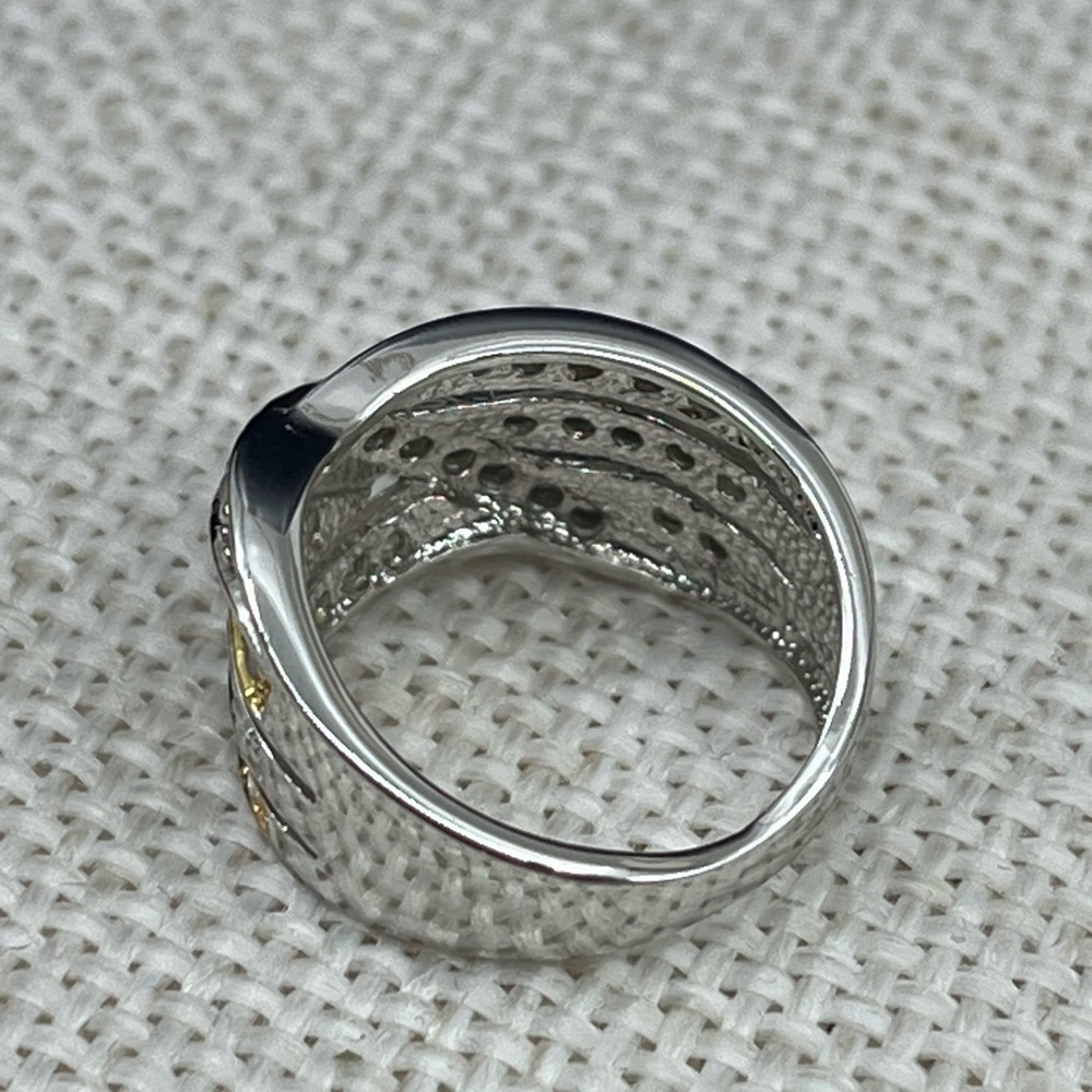 Stunning 925 Sterling Silver Two-Tone Crossover Ring – Size 5.5 - Picture 15 of 17